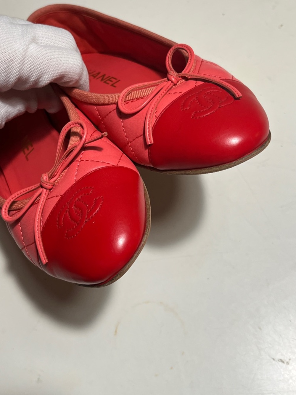 CHANEL Pink & Red Quilted Leather Ballet Flats with Bow - Picture 2 of 10